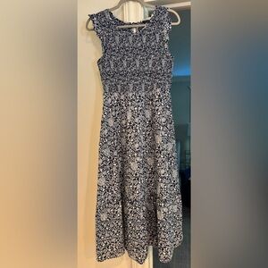 Vineyard Vines Navy and White Floral Midi Dress